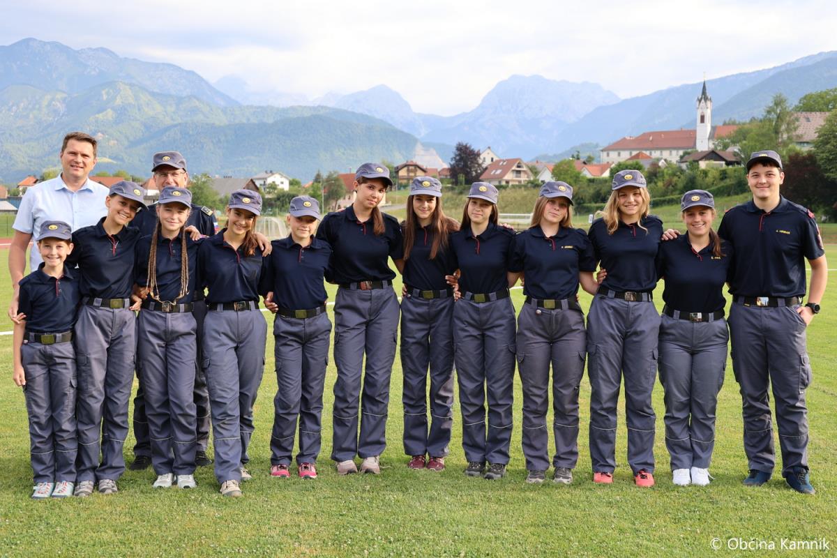 Pred odhodom na gasilsko olimpijado smo zaželeli veliko uspeha mladinkam PGD Zgornji Tuhinj (19)